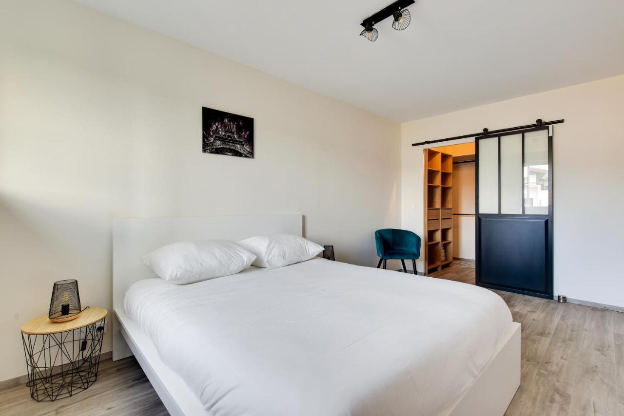 Appart Cosy Quartier Calme Hyper Centre Parking Daire Magny-le-Hongre Dış mekan fotoğraf