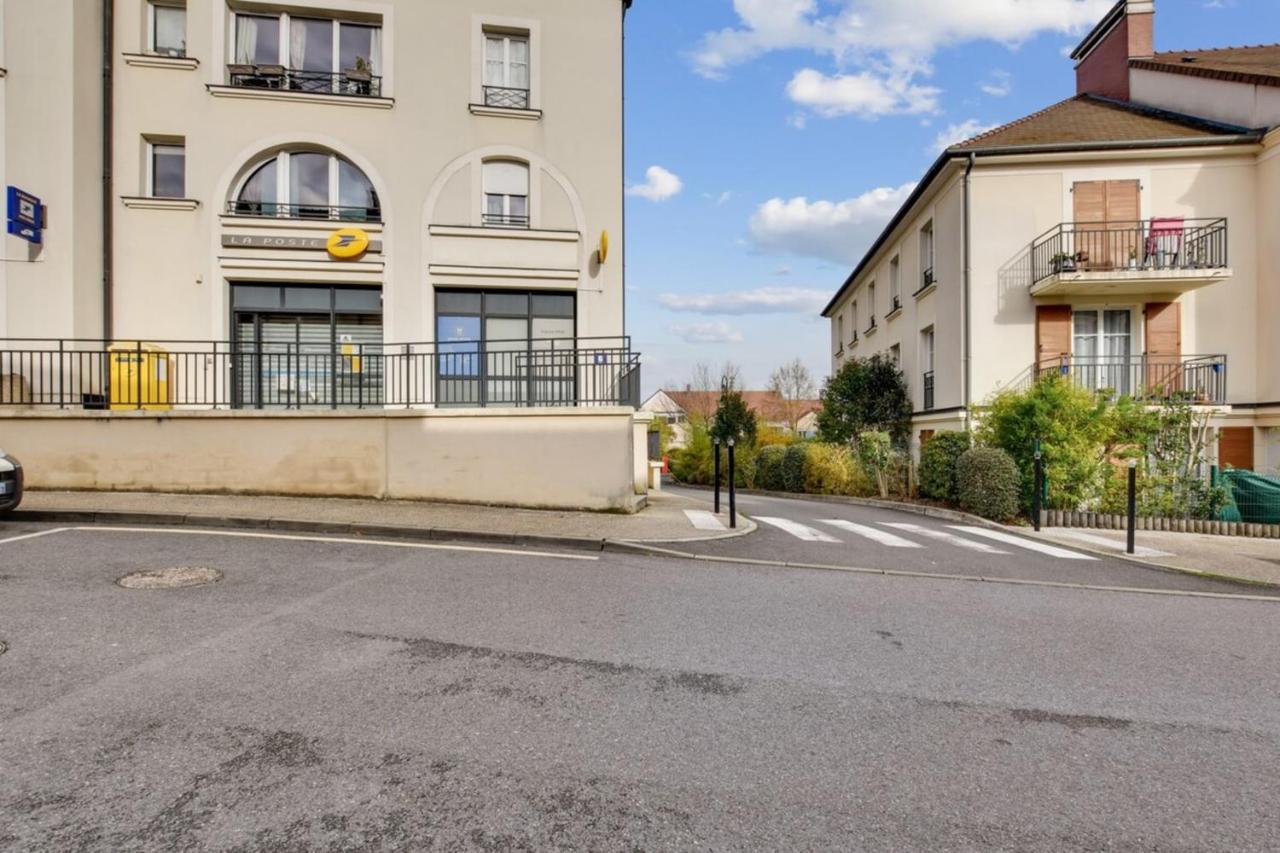 Appart Cosy Quartier Calme Hyper Centre Parking Daire Magny-le-Hongre Dış mekan fotoğraf